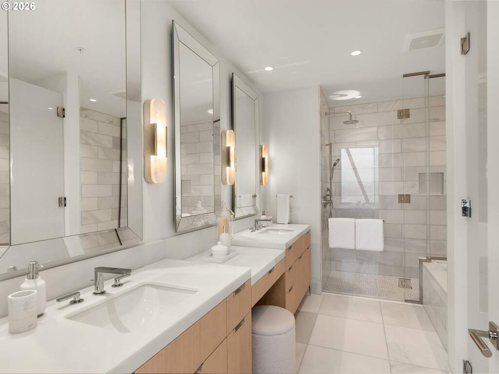 2 Bedroom Apartment/Flat's Image 13