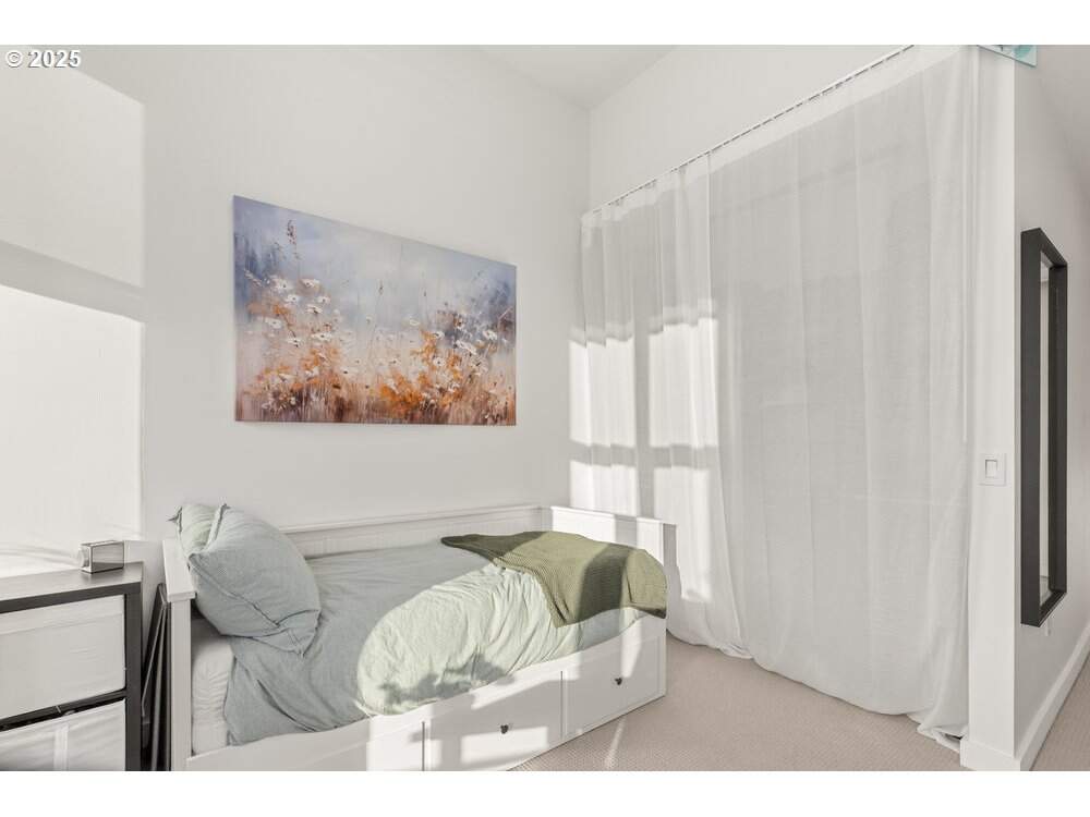 2 Bedroom Apartment/Flat's Image 38