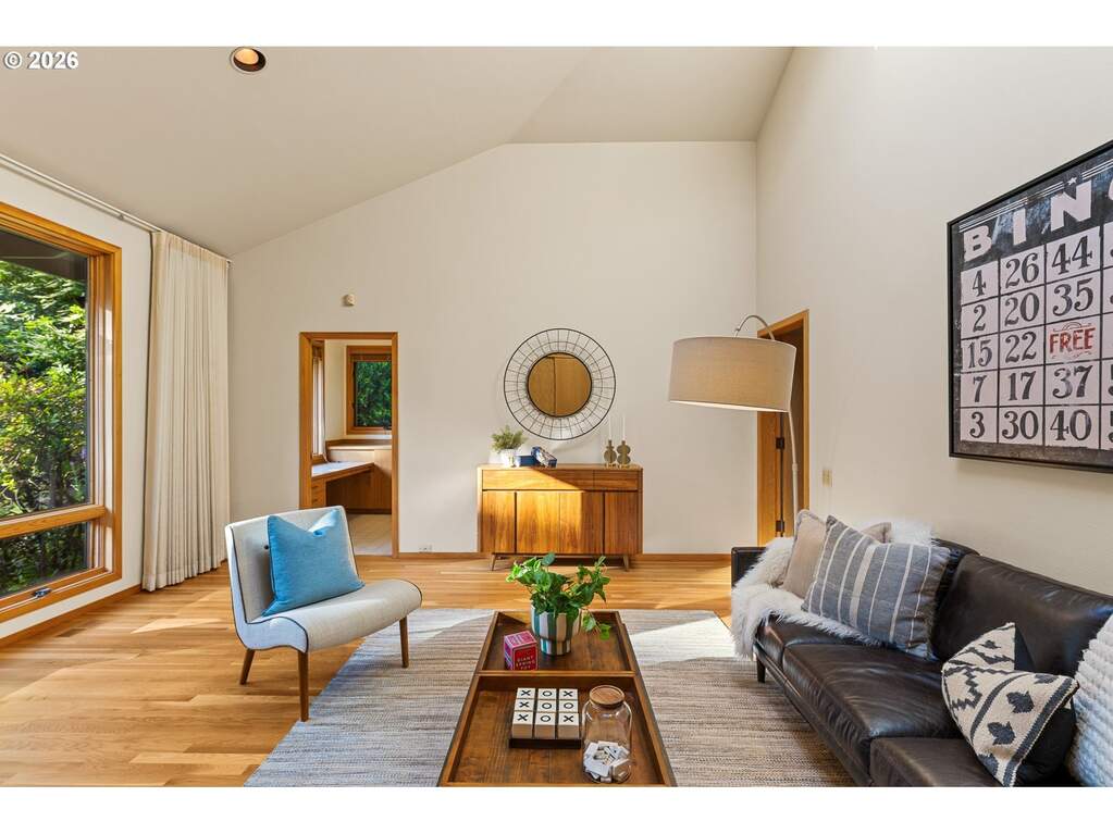 4 Bedroom Single Family Home/House's Image 12