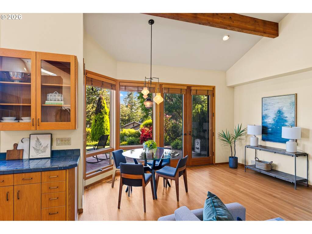 4 Bedroom Single Family Home/House's Image 15