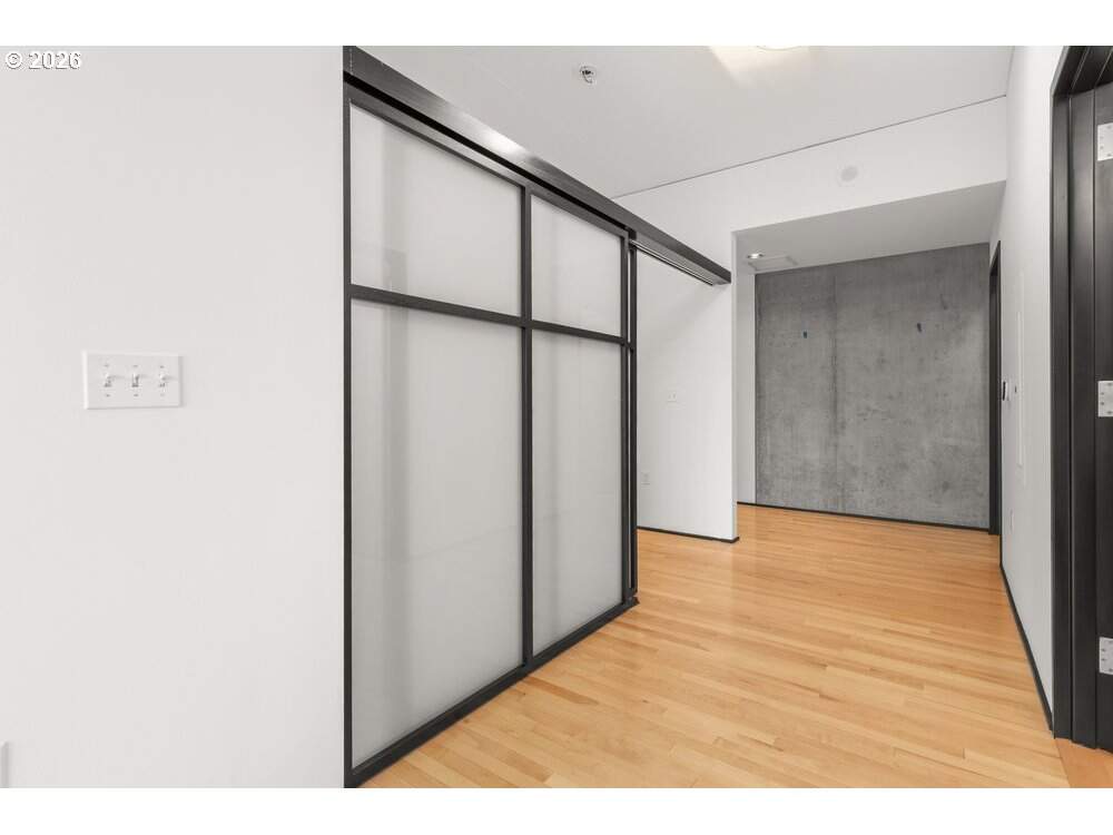 2 Bedroom Apartment/Flat's Image 31