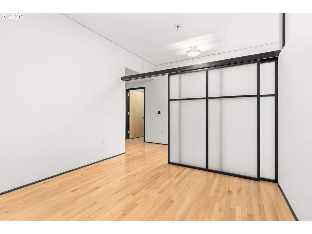 2 Bedroom Apartment/Flat's Image 32