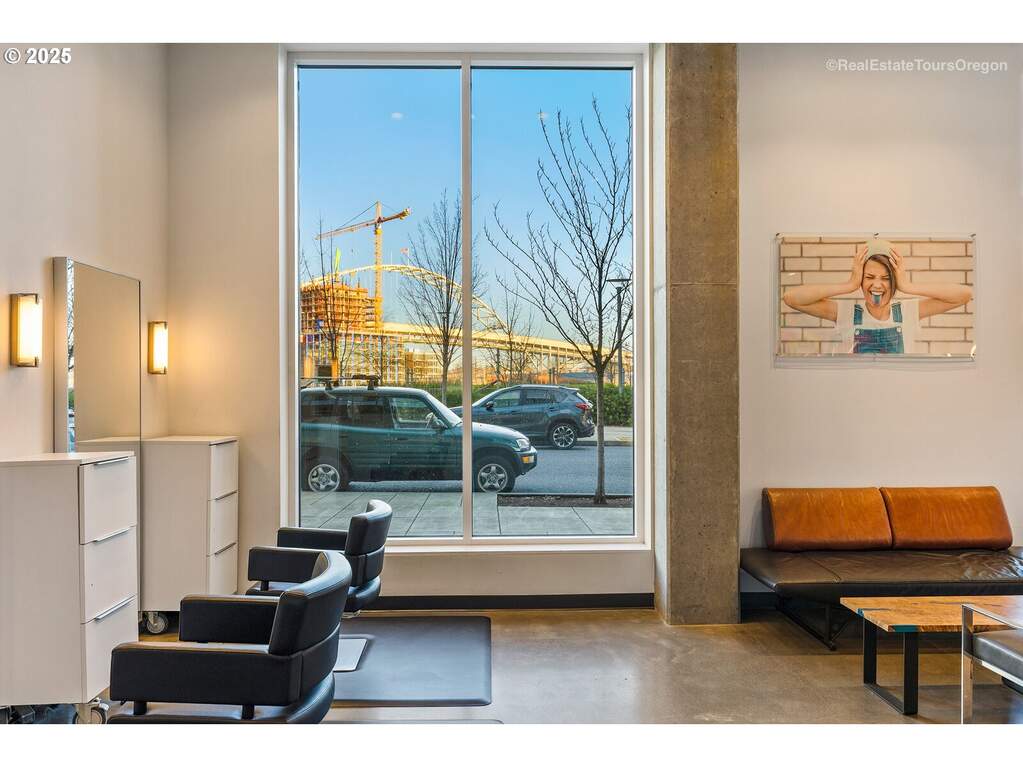 Apartment/Flat's Image 9