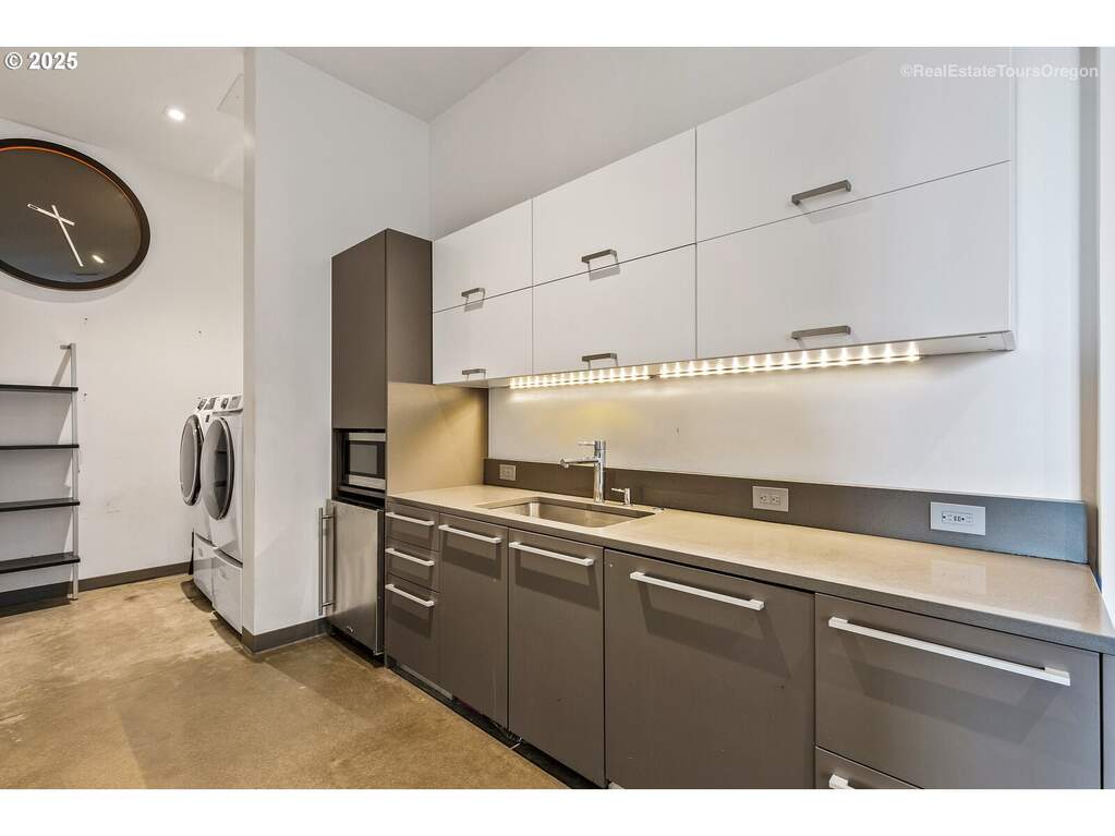 Apartment/Flat's Image 17