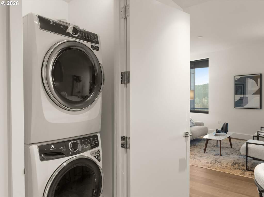 1 Bedroom Apartment/Flat's Image 7