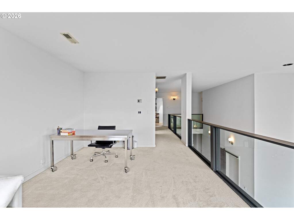 4 Bedroom Single Family Home/House's Image 25