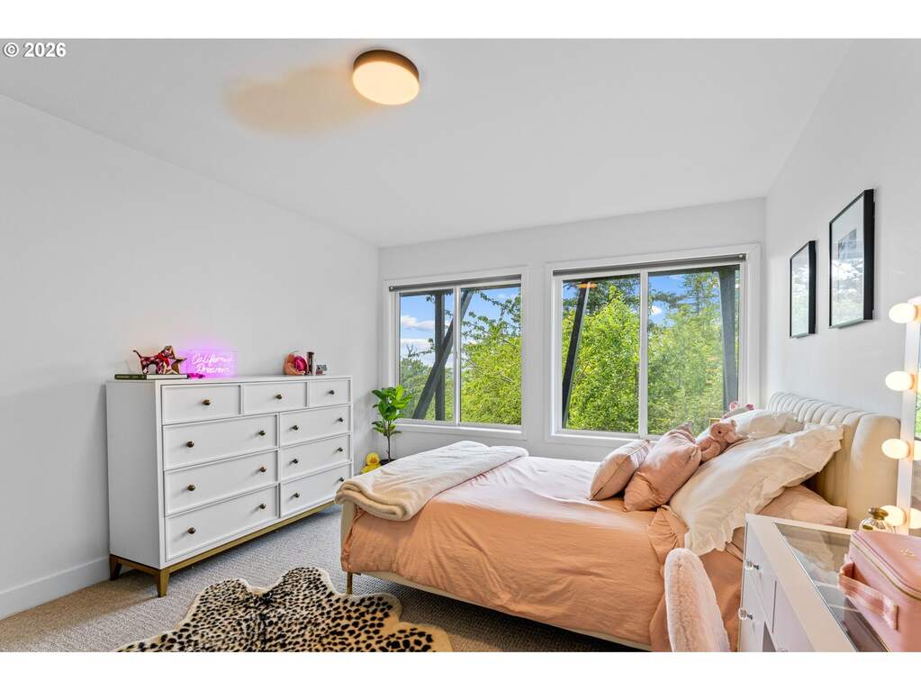 4 Bedroom Single Family Home/House's Image 30