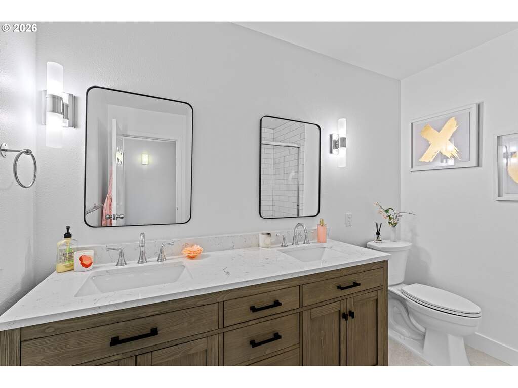 4 Bedroom Single Family Home/House's Image 32