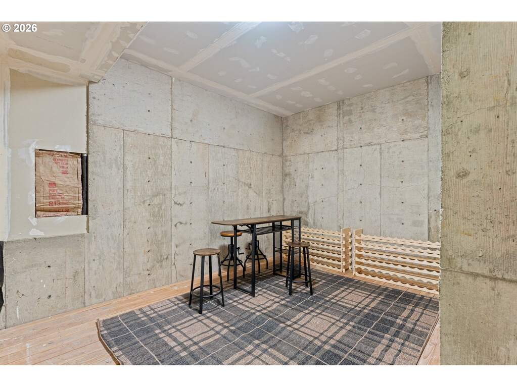 4 Bedroom Single Family Home/House's Image 33