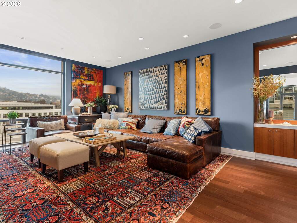 2 Bedroom Apartment/Flat's Image 7