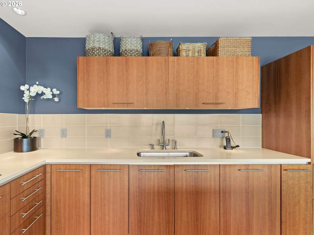 2 Bedroom Apartment/Flat's Image 16