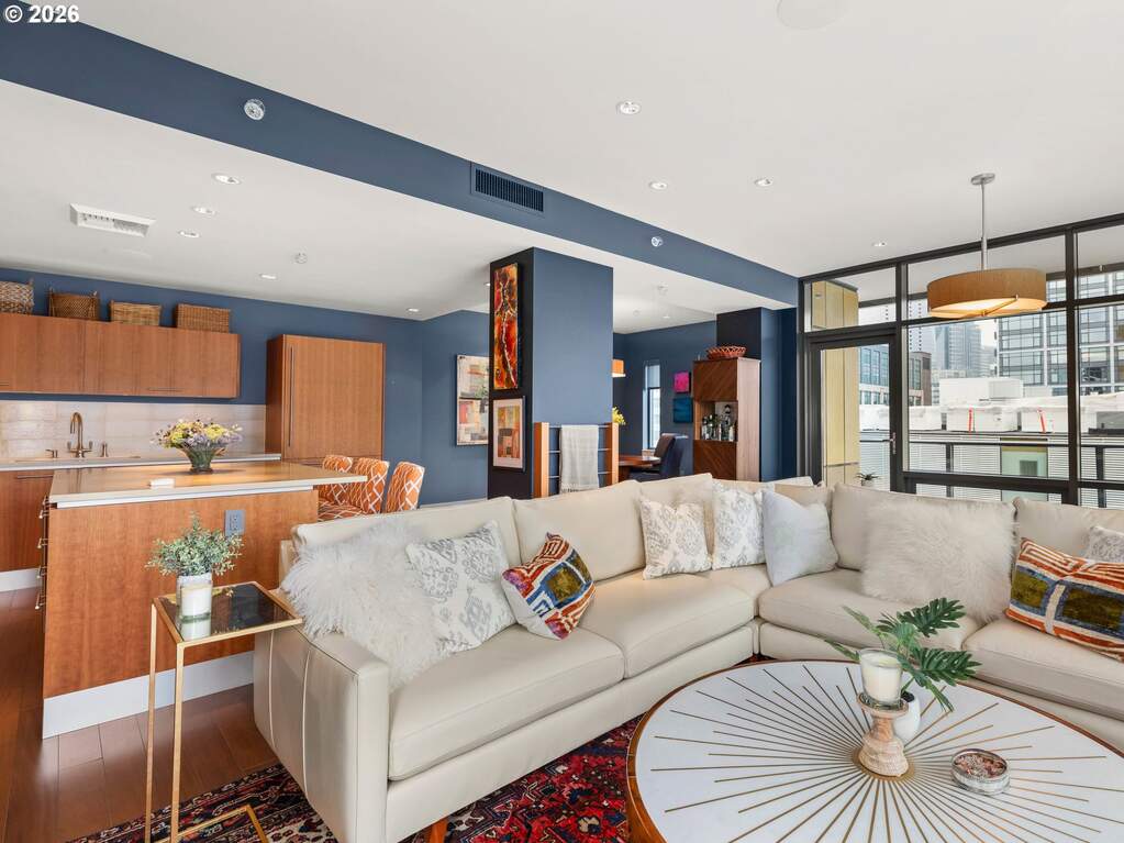 2 Bedroom Apartment/Flat's Image 25