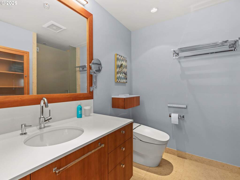 2 Bedroom Apartment/Flat's Image 38