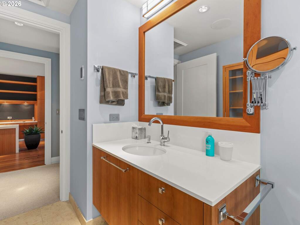2 Bedroom Apartment/Flat's Image 39