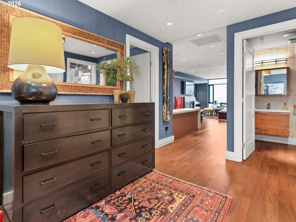 2 Bedroom Apartment/Flat's Image 3