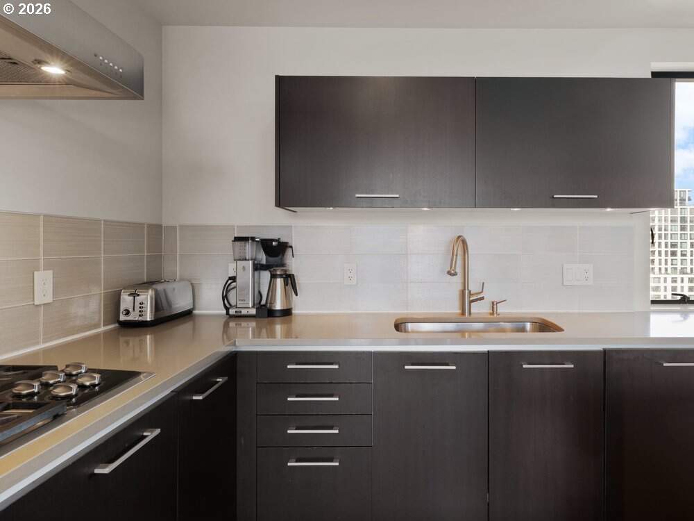 2 Bedroom Apartment/Flat's Image 18