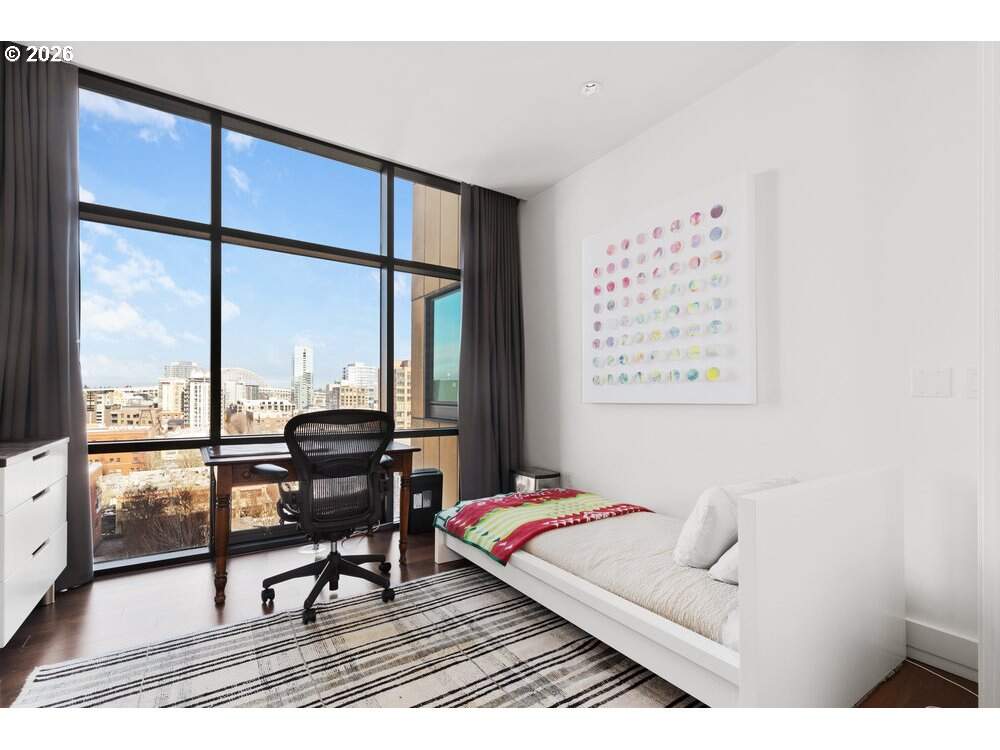 2 Bedroom Apartment/Flat's Image 26