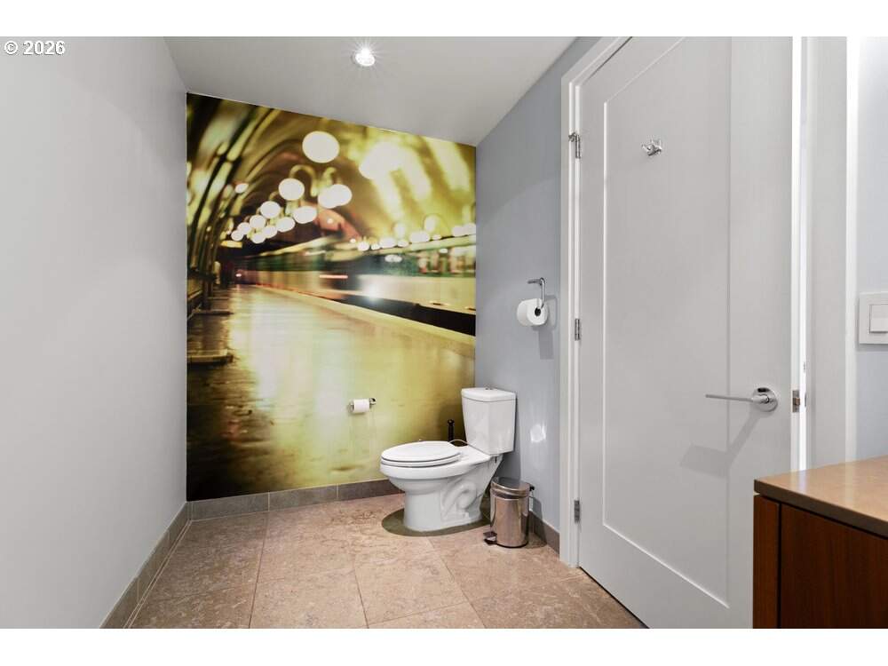 2 Bedroom Apartment/Flat's Image 30