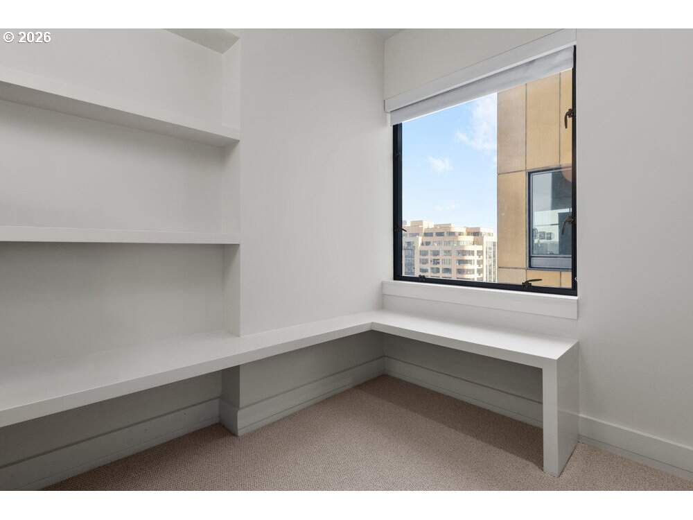 2 Bedroom Apartment/Flat's Image 31