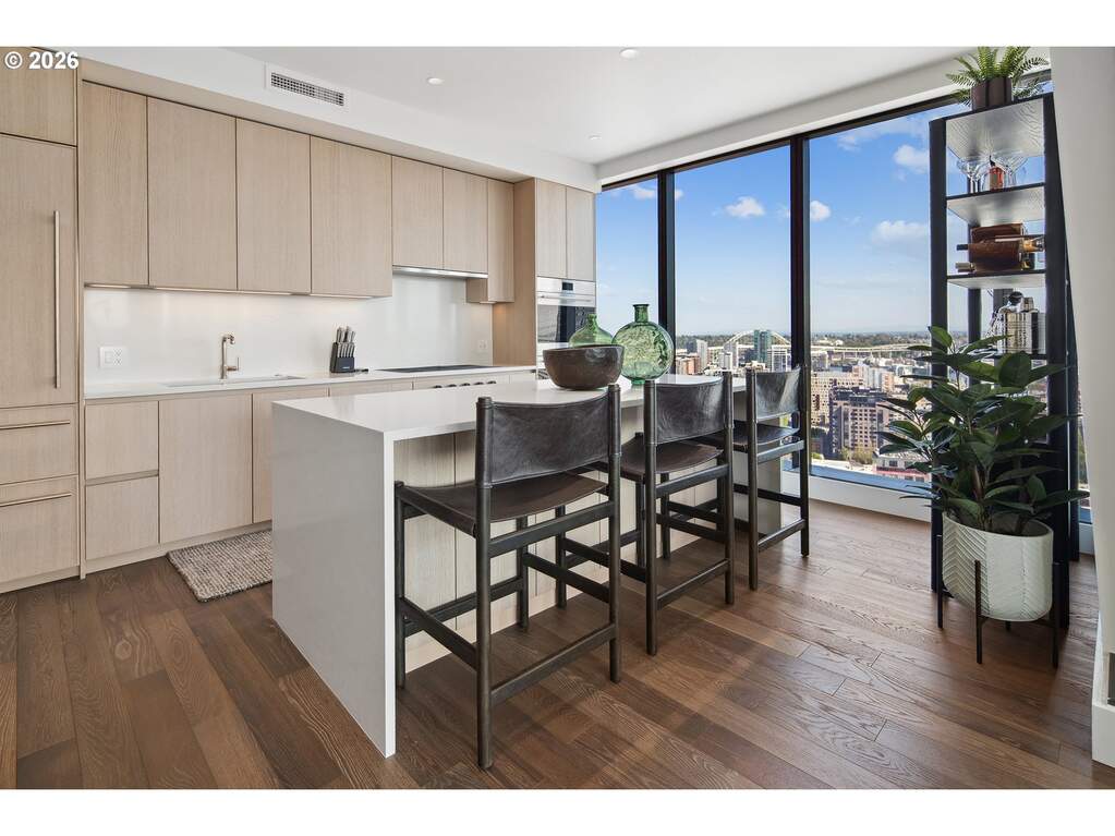 2 Bedroom Apartment/Flat's Image 3