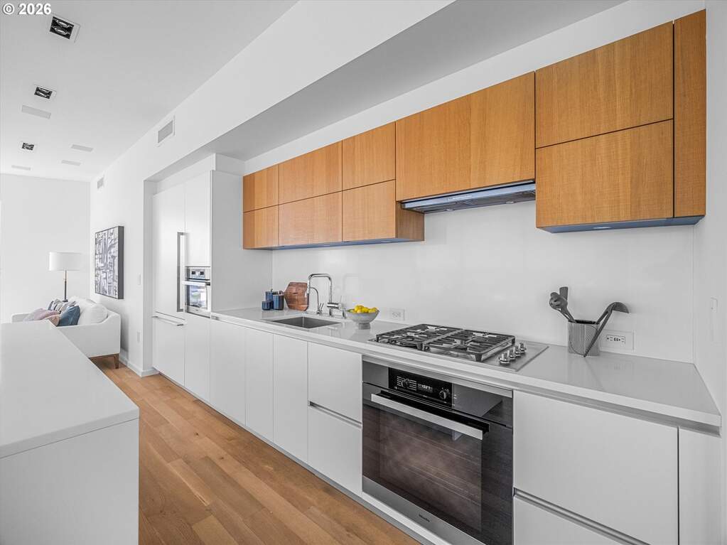 2 Bedroom Apartment/Flat's Image 4