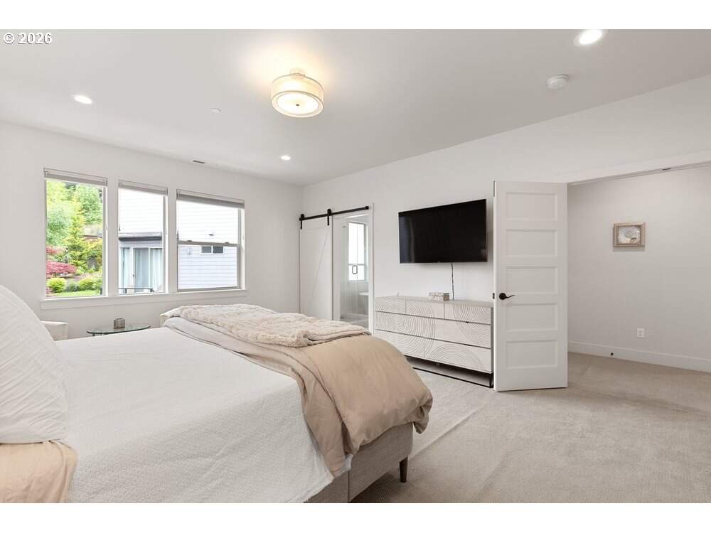 3 Bedroom Single Family Home/House's Image 25