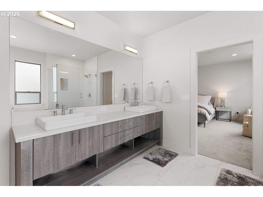 3 Bedroom Single Family Home/House's Image 27