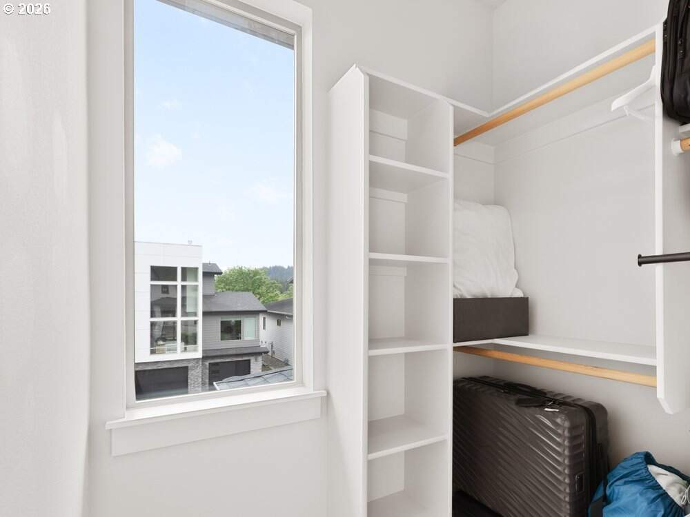 3 Bedroom Single Family Home/House's Image 33