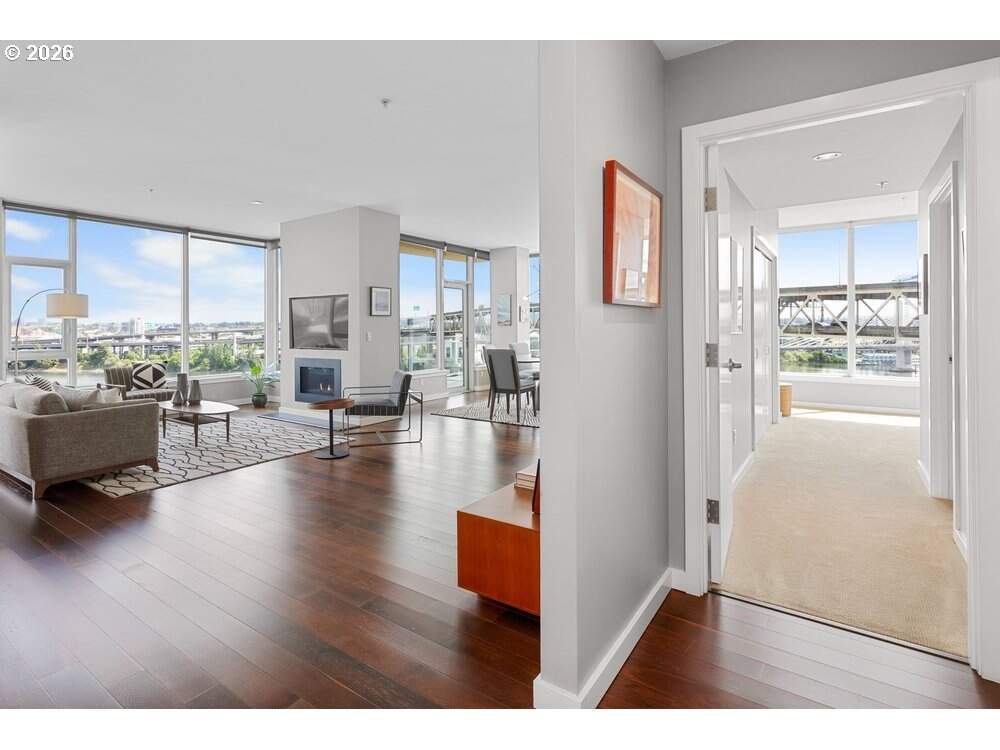2 Bedroom Apartment/Flat's Image 31