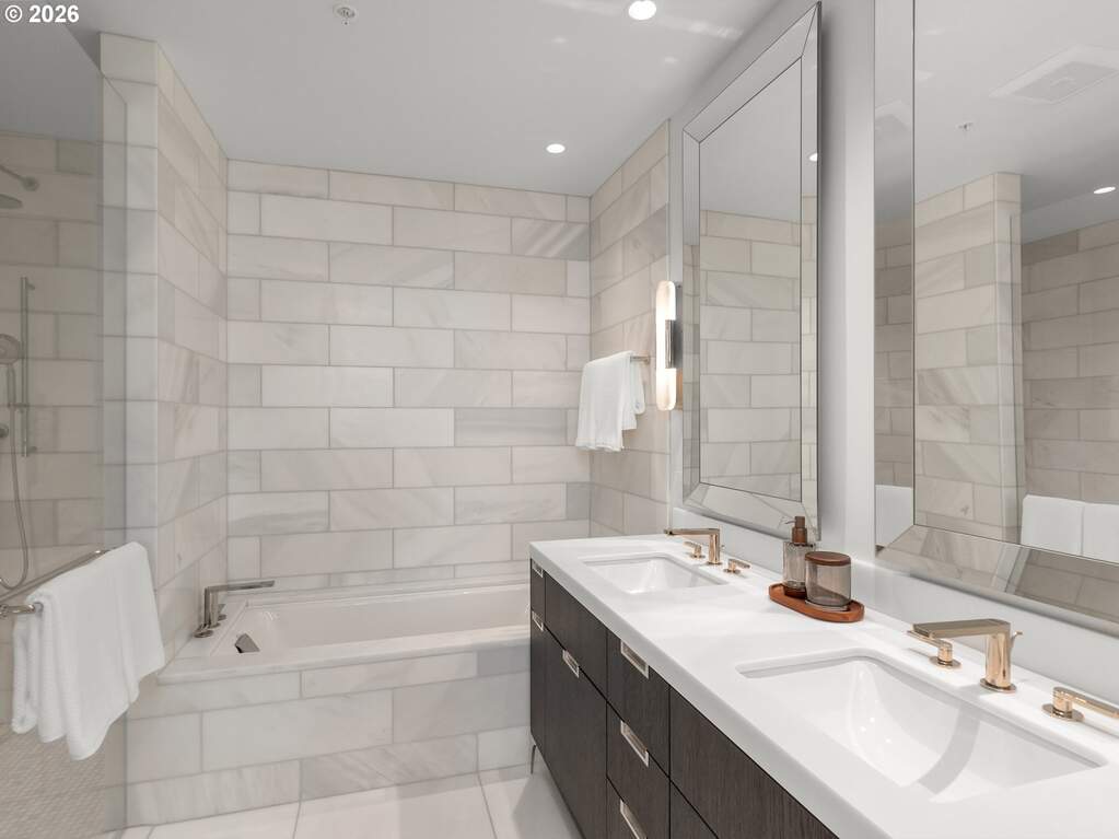 1 Bedroom Apartment/Flat's Image 13