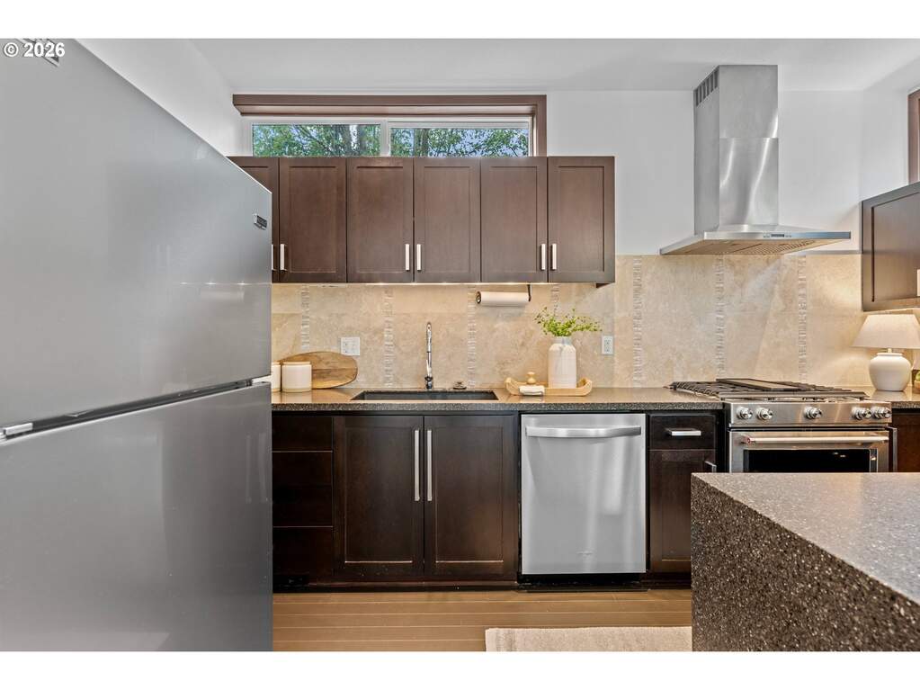 3 Bedroom Single Family Home/House's Image 14