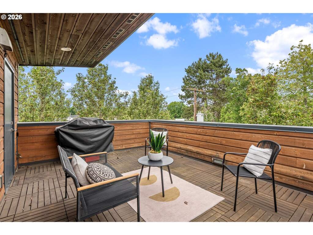 3 Bedroom Single Family Home/House's Image 25