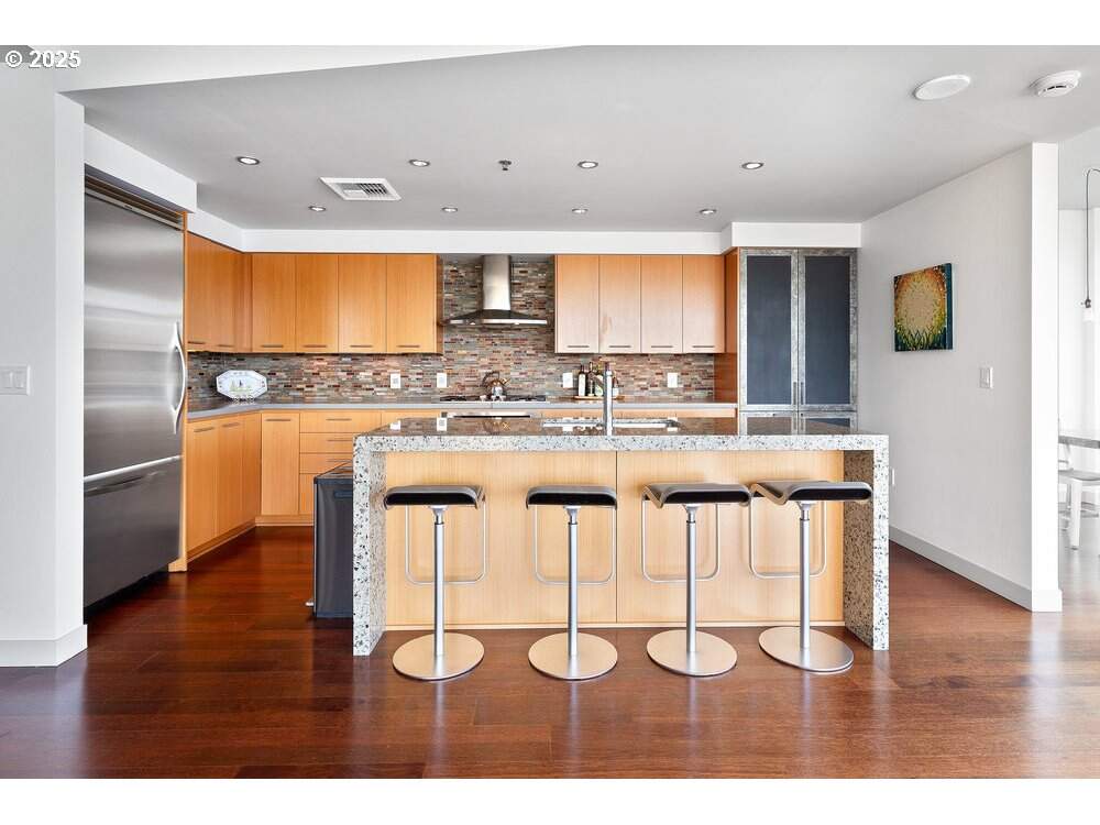2 Bedroom Apartment/Flat's Image 8