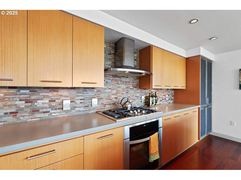 2 Bedroom Apartment/Flat's Image 10