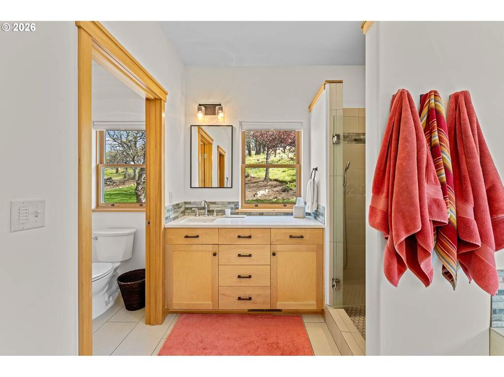 4 Bedroom Single Family Home/House's Image 16
