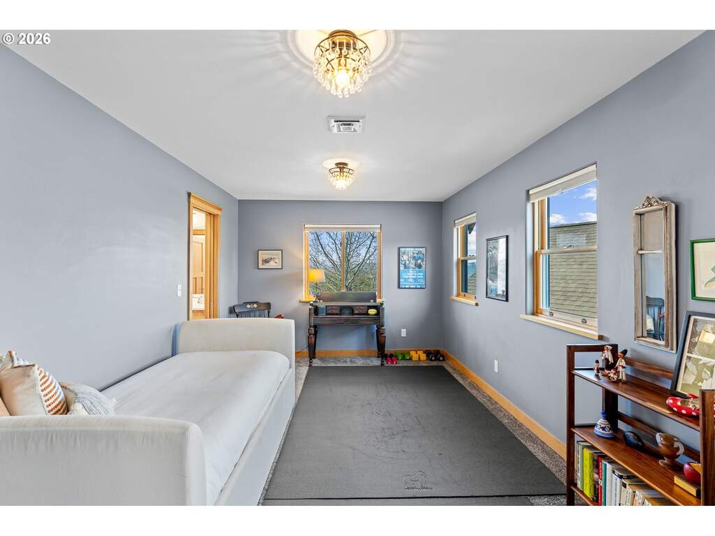 4 Bedroom Single Family Home/House's Image 22