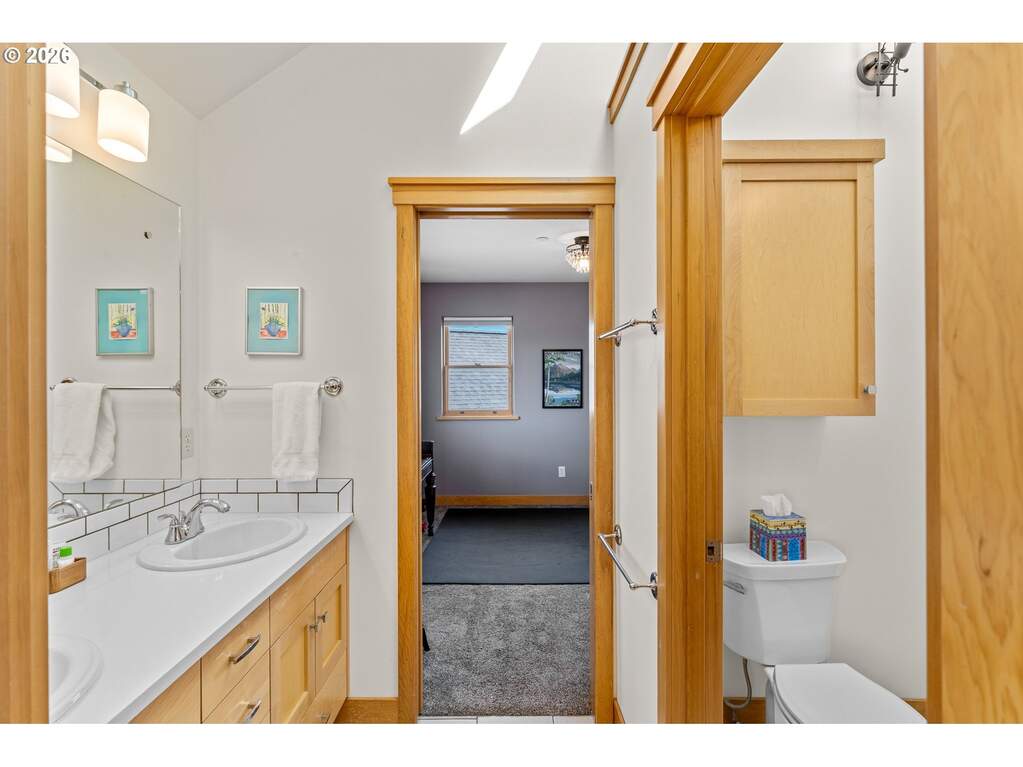 4 Bedroom Single Family Home/House's Image 23