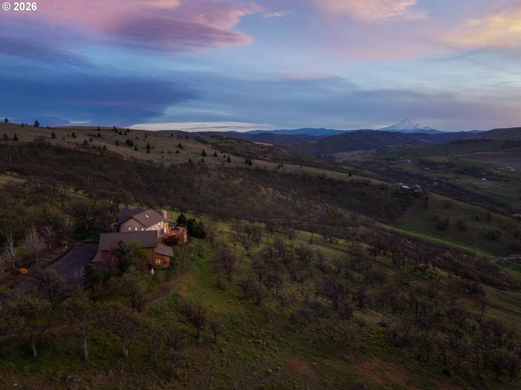 4 Bedroom Single Family Home/House's Image 29