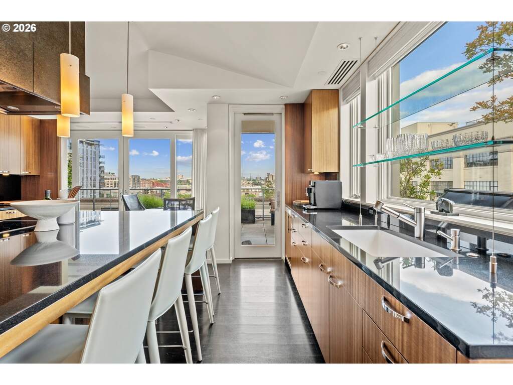 3 Bedroom Apartment/Flat's Image 7