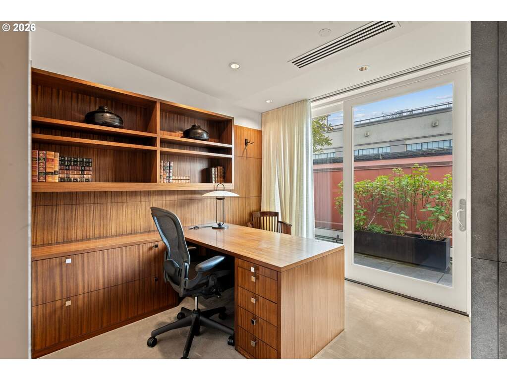 3 Bedroom Apartment/Flat's Image 33