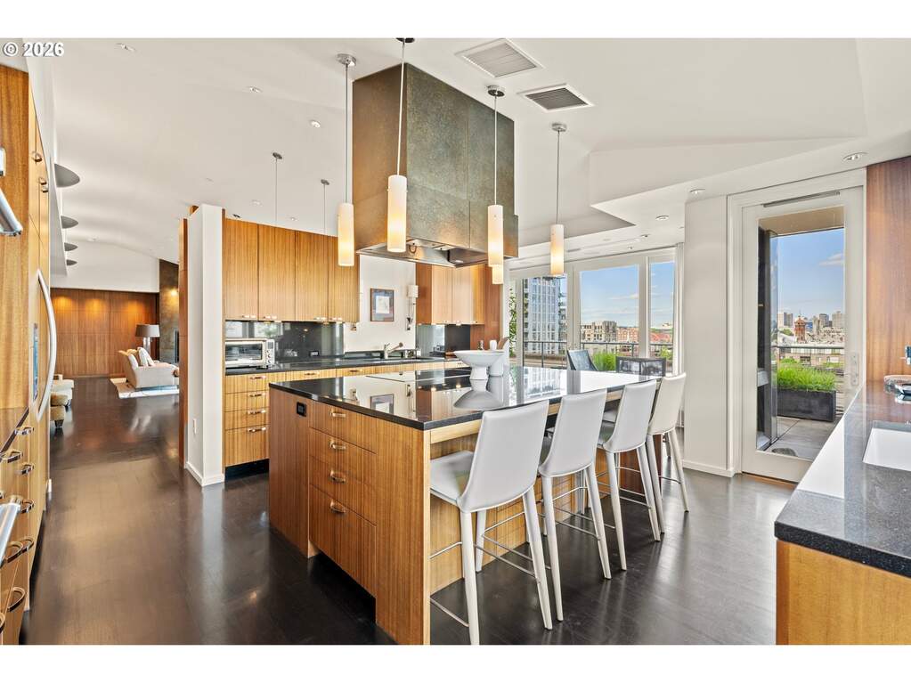 3 Bedroom Apartment/Flat's Image 6