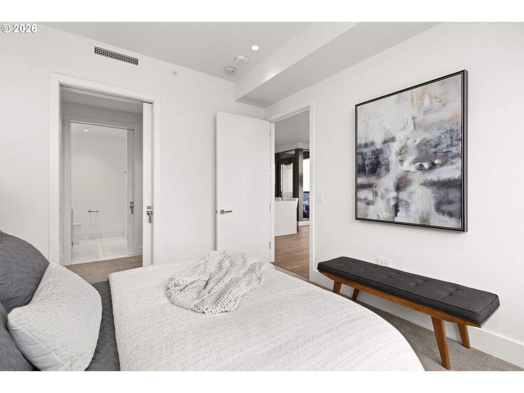 2 Bedroom Apartment/Flat's Image 16
