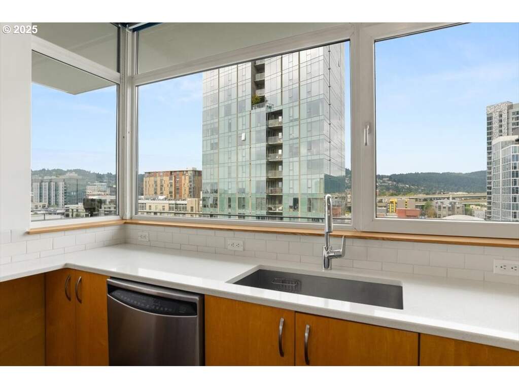 1 Bedroom Apartment/Flat's Image 7