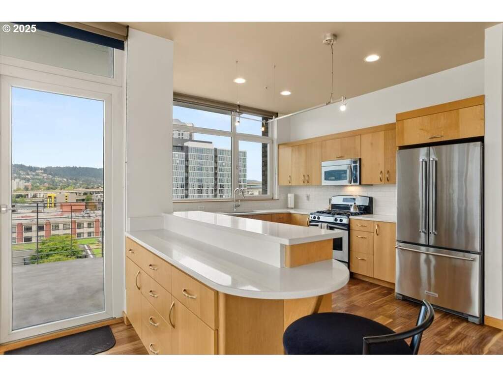 1 Bedroom Apartment/Flat's Image 8