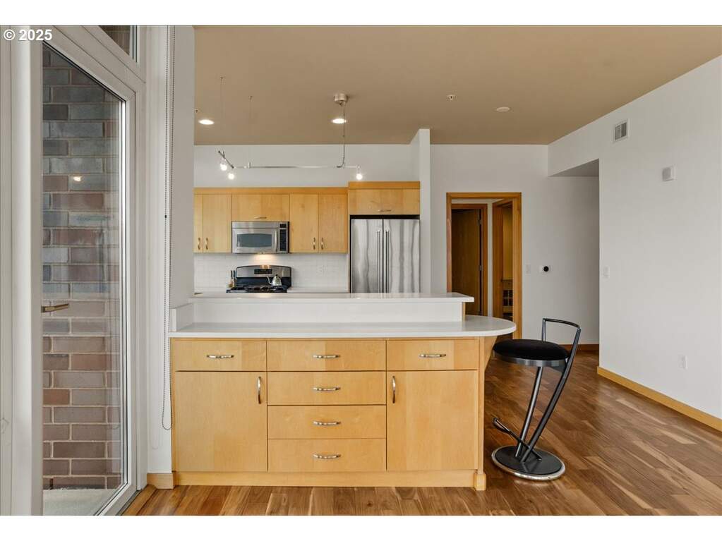 1 Bedroom Apartment/Flat's Image 9