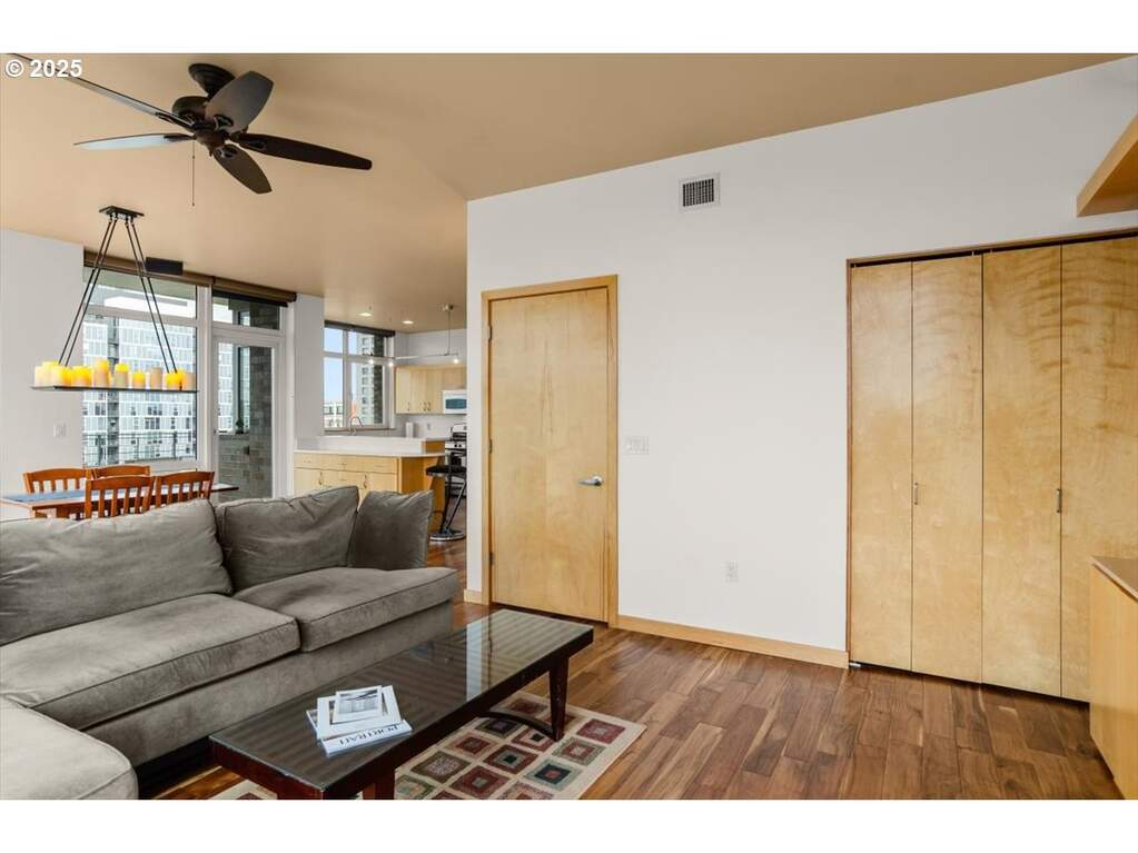 1 Bedroom Apartment/Flat's Image 18