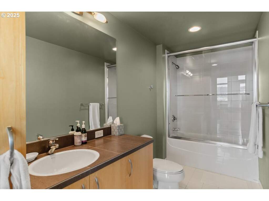 1 Bedroom Apartment/Flat's Image 24