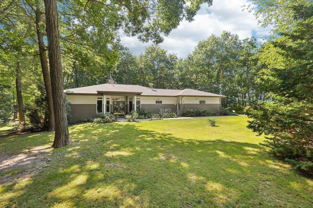 N1472 Welsh Road photo