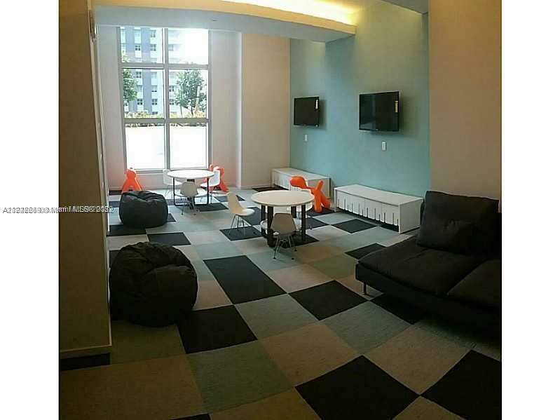1 Bedroom Apartment/Flat's Image 7
