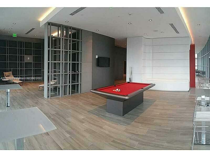 1 Bedroom Apartment/Flat's Image 9